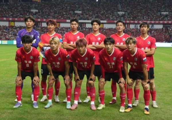 5-0横扫淮安！南通队遭质疑：钻空子，让工作球员参赛，断层跨越
