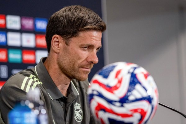 阿隆索：奋力举座细心没额外安排盯防亚马尔，享受此刻但保执安宁