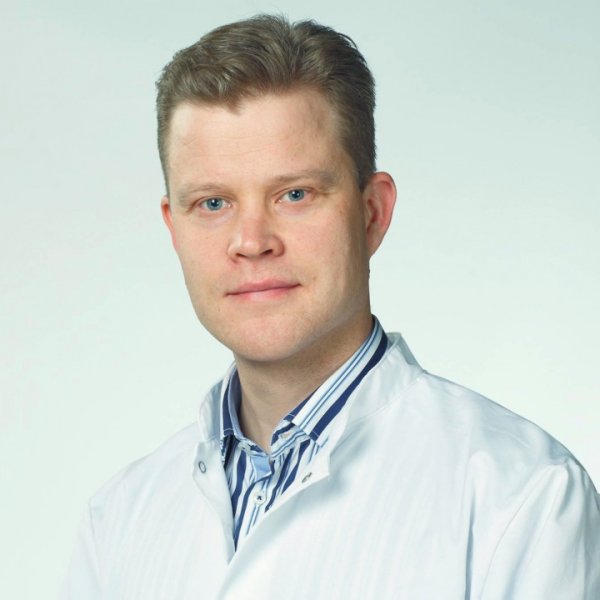 特狮是你吗😂巴萨斟酌闻明大夫为亚马尔耻骨炎定制调整决议