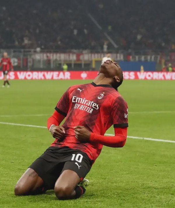 意大利杯前瞻|AC米兰3-0莱切：米兰上赛季视之为救命稻草