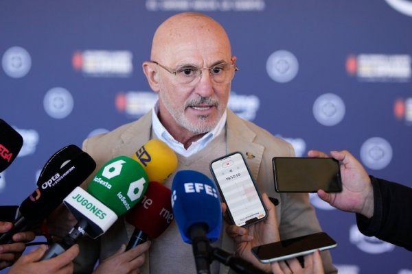 25胜6平！西班牙连合31场慎重比赛不败，差2场追平巴西记载