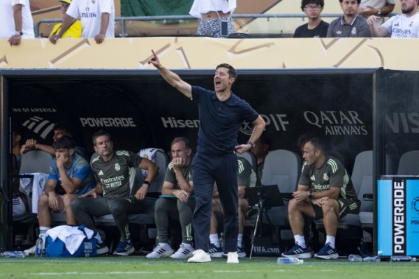 三场不堪！龙赛罗品评皇马：更衣室莫得能理解军心的衔尾者