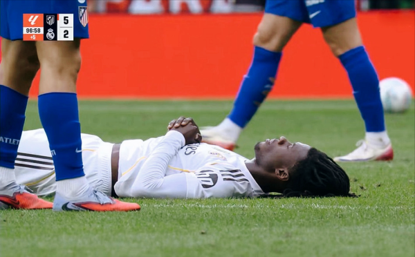 皇马苦处惨败，马竞狂轰5球，西甲载入汗青1战：阿隆索跌落神坛！